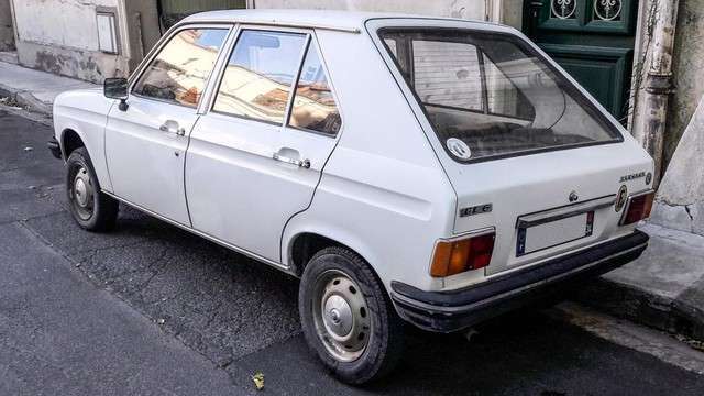 Peugeot 104